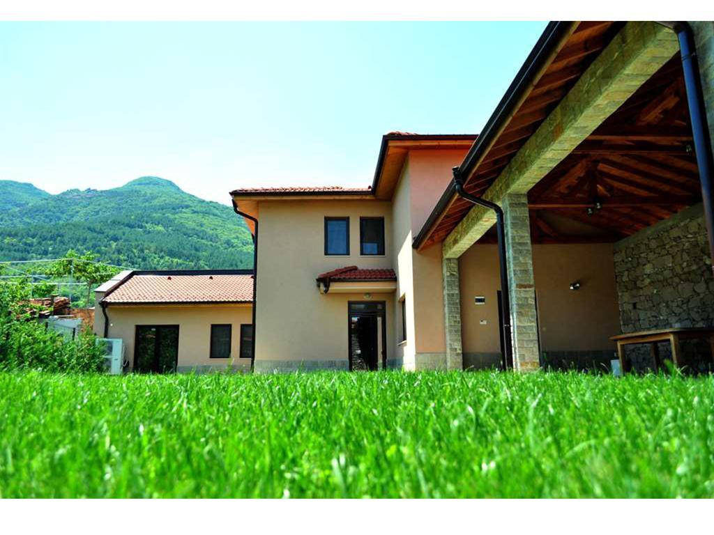 Yustina Villas Guest House Kültér fotó