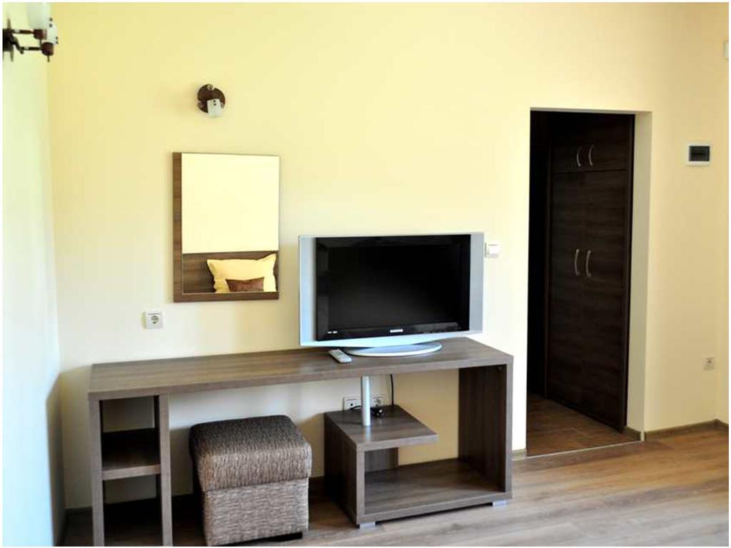 Yustina Villas Guest House Szoba fotó